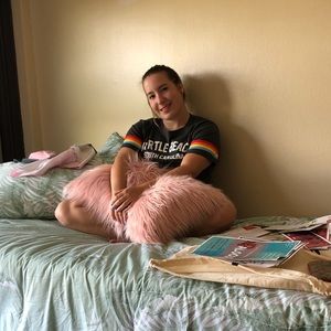 Meet your Posher, Lilly